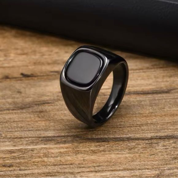 Black Stone Rings for Men Stainless Steel Geometric Square Ring Signet Ring 8, 9 - Picture 5 of 5